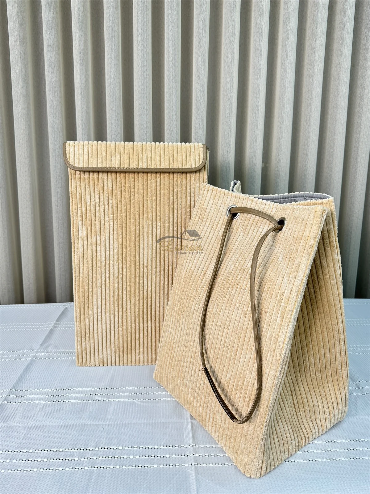 Miniatuur 1
